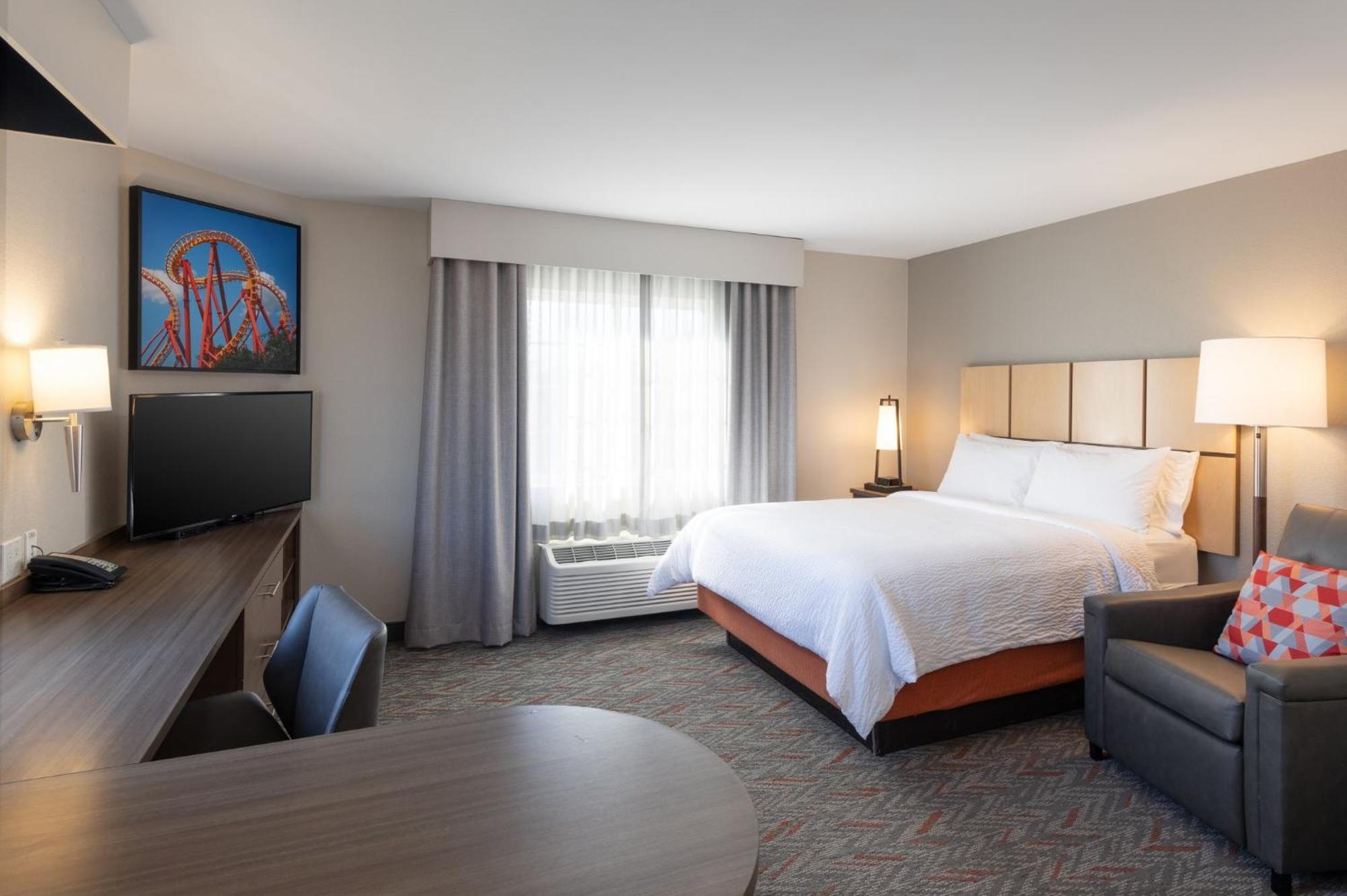 Candlewood - Area By Ihg Hotel Anaheim